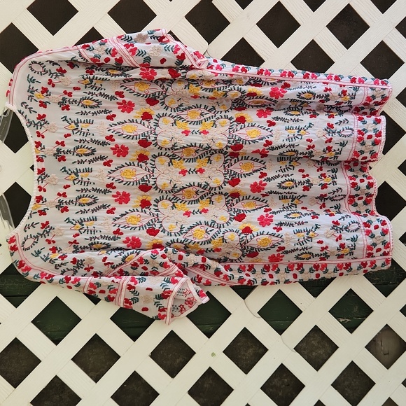 Johnny Was Embroidered Oversized Top ❤️ - Picture 6 of 9